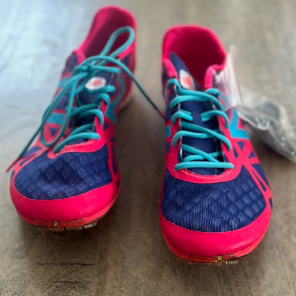 New Balance Middle Distance Track Spikes WMD500 - Picture 8 of 9